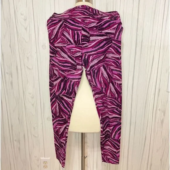 ❌SOLD❌LULA ROE Shades of Purple TC Leggings - Picture 2 of 6